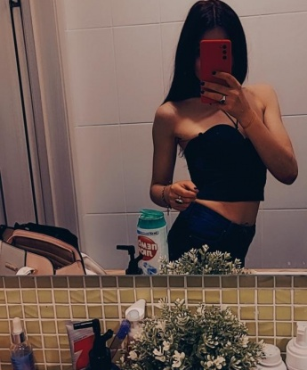 Страстная и игривая красотка приглашает в гости. Готова исполнить все ваши желания и фантазии. Придумайте, чего вам не хватает, и я воплощу это в жизнь! 🌹💋 14181, 25 лет