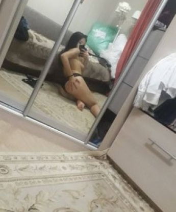 Живу в Москве, воплотим твои фантазии в незабываемую ночь 🔥💋 Отдаюсь с полной страстью и неординарностью, будь уверен, ты не пожалеешь! В моей компании ты окунешься в мир наслаждений, где грани между реальностью и фантазией сливаются. Мои фото говорят самыми лестными словами - стройная, восхитительная, потрясающая! Что же, давай встретимся и оценишь всё сам 😉😘 Со мной ты позабудешь о проблемах и окажешься в раю удовольствий, о которых даже не мог мечтать! Позвони мне - ты этого не пожалеешь! 💕👠 15007, 21 год