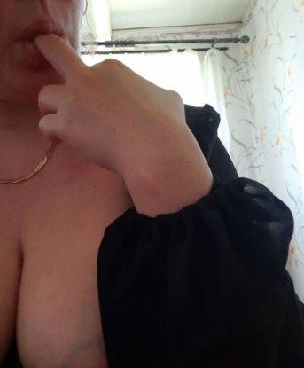 Страстная, загадочная красавица с аппетитной фигурой приглашает провести время в уютной обстановке. Обещаю море удовольствия, страсти и ярких эмоций. Позвони и приходи ко мне! 7524, 41 год